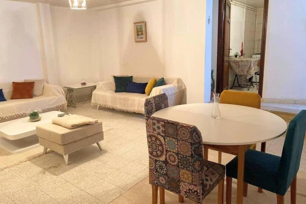 Cosy 2 Pieces Charmant Et Spacieux Apartment Tunis Exterior foto